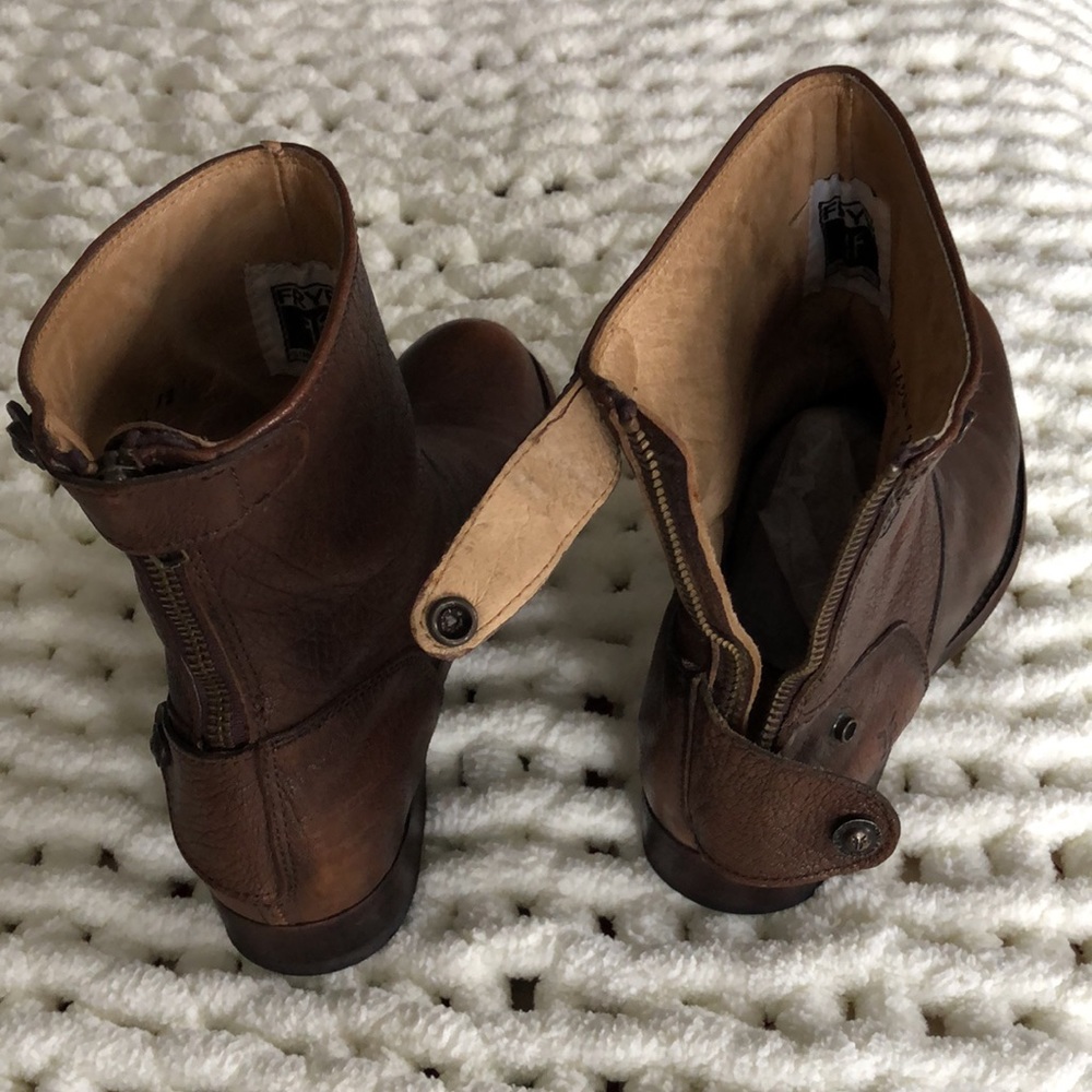 Frye leather brown distressed Melissa size 8 1/2 B Boots. Above the ankle. EUC‎ - Picture 5 of 8